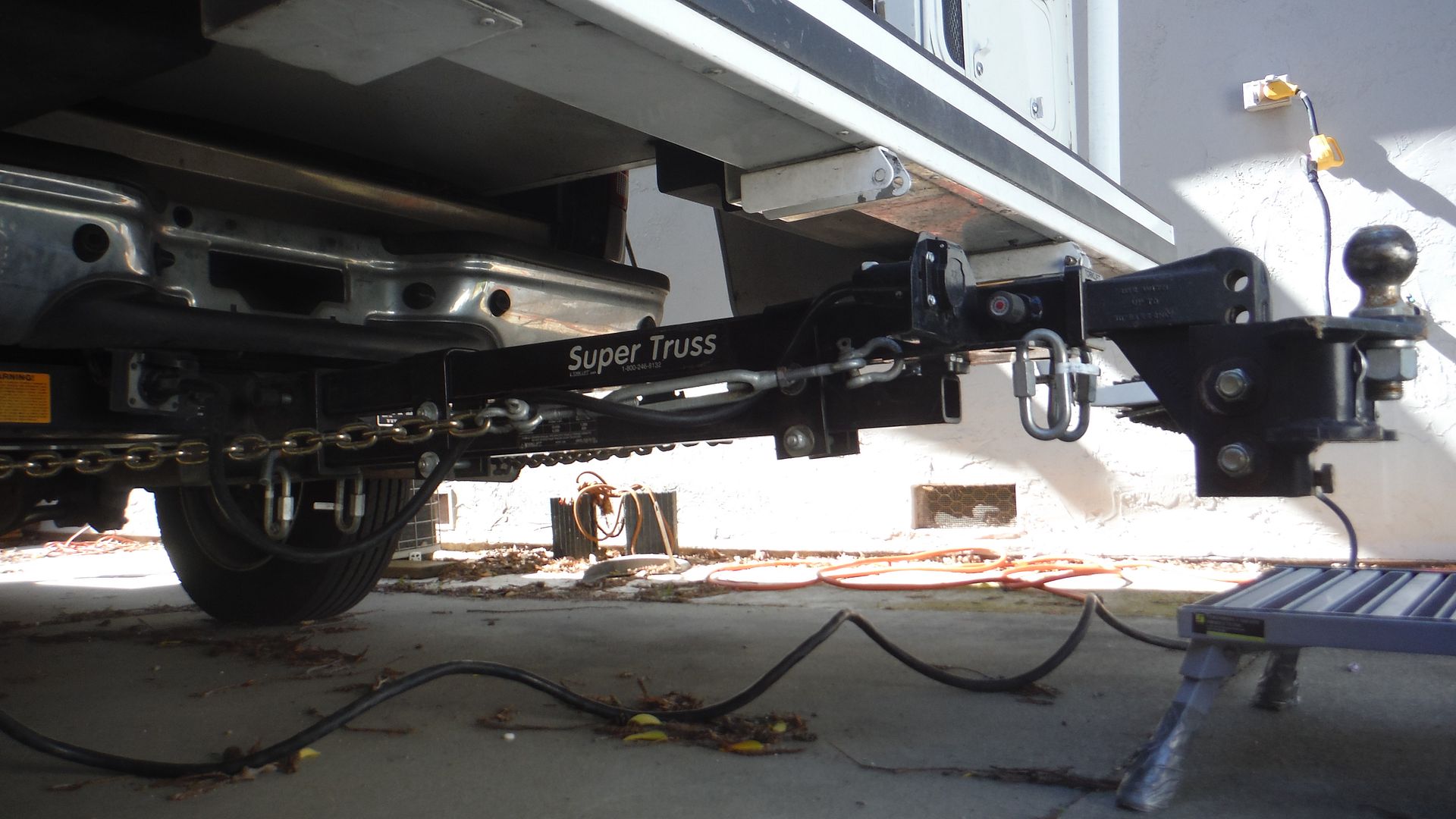 Open Roads Forum Truck Campers New RAM Hitch